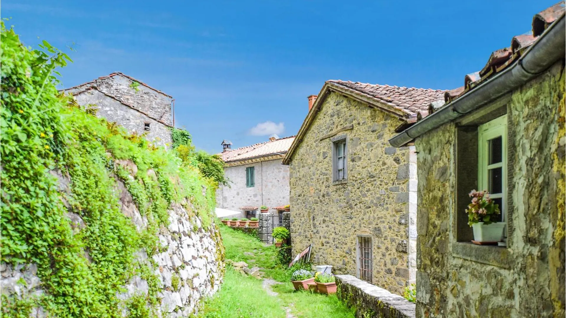 Pet Friendly Home In Bagni Di Lucca With Kitchen Casa vacanze