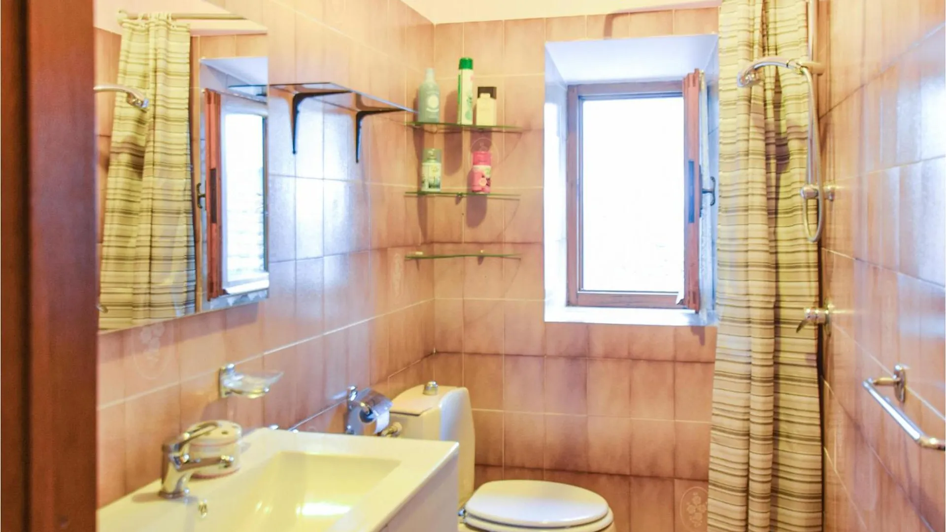 Holiday home Pet Friendly Home In Bagni Di Lucca With Kitchen