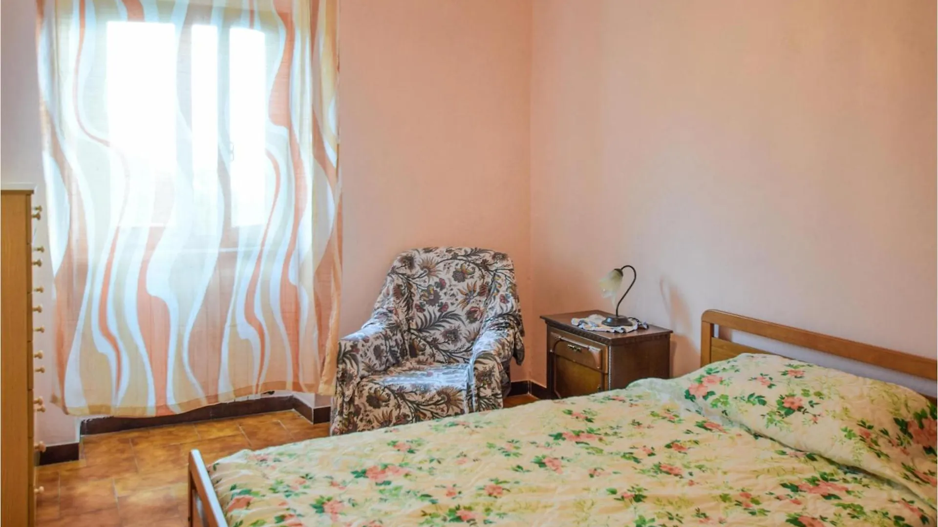 Pet Friendly Home In Bagni Di Lucca With Kitchen Holiday home