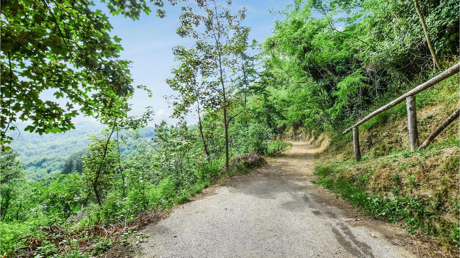 Pet Friendly Home In Bagni Di Lucca With Kitchen Holiday home