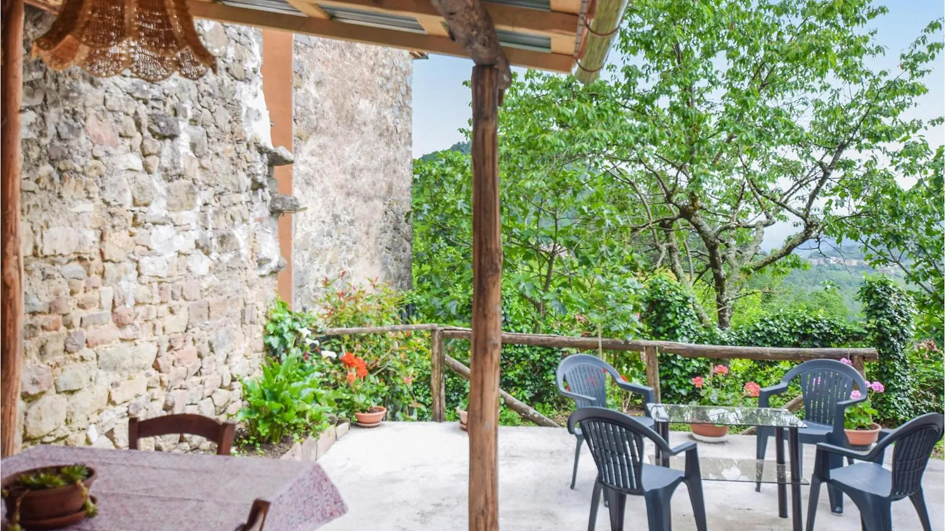 Holiday home Pet Friendly Home In Bagni Di Lucca With Kitchen